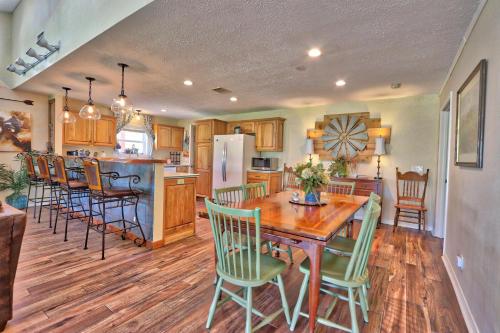 River Houzz - image 2
