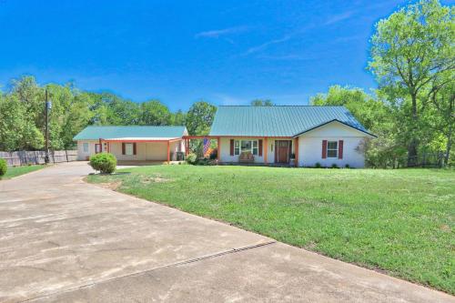 River Houzz - image 3