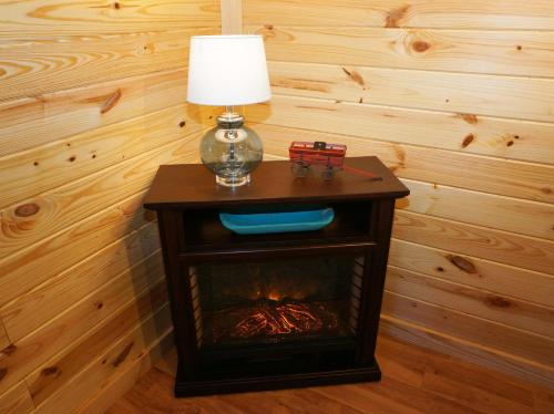 A Treehouse Retreat- Luna Vista - image 7