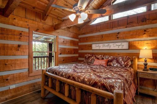 Champagne Dreams Cabin - image 7