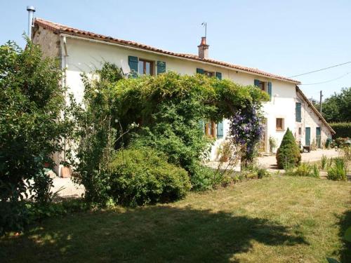Maison Stephanie chambre d'hôte Forêt de Tusson