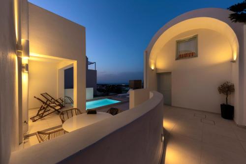 Santo Bloom Luxury Villas