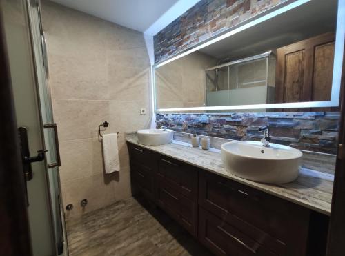 ห้องน้ำ, LAS 4 ESTACIONES - Rascafría (LAS 4 ESTACIONES - Rascafria) in ราสคาเฟรีย