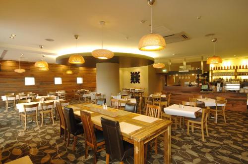 餐廳, 福姆比酒店 (The Formby Hotel) in 德文波特