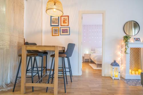 OP HomeHolidaysRentals Plume - Costa Barcelona
