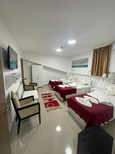 Hostel Tripoli Palace Room Type - Superior Triple Room