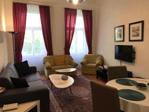 Apartment Sadova - image 2