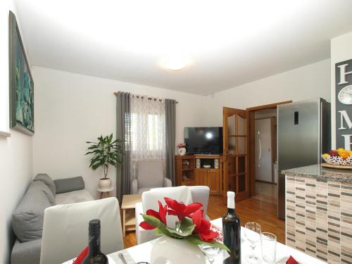 House Kristina 2087
