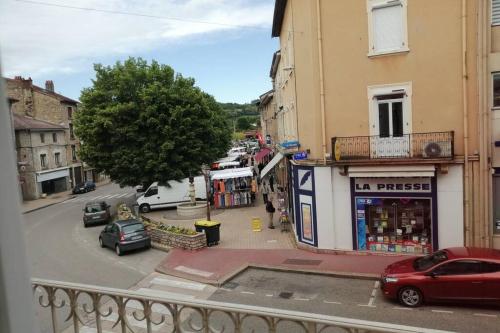 Appart'Hôtel Lagnieu - Location saisonnière - Lagnieu