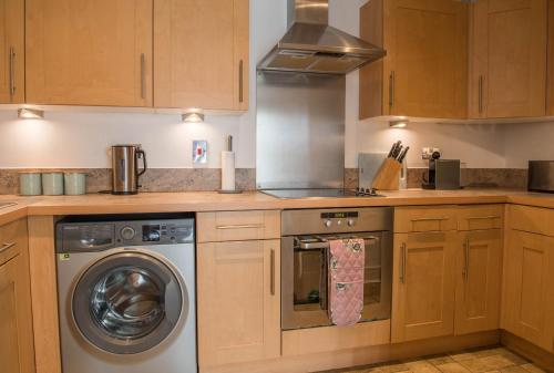 Toothbrush Apartments - Ipswich Waterfront - Anchor St - image 14