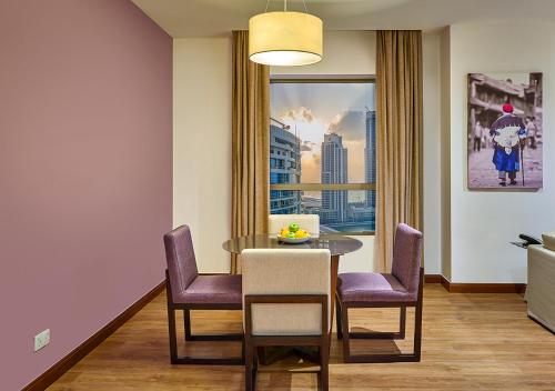 Ramada Hotel and Suites by Wyndham Dubai JBR - image 8