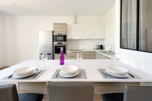 LA CIOTAT - Magnifique Appartement climatisé sur le Port 5