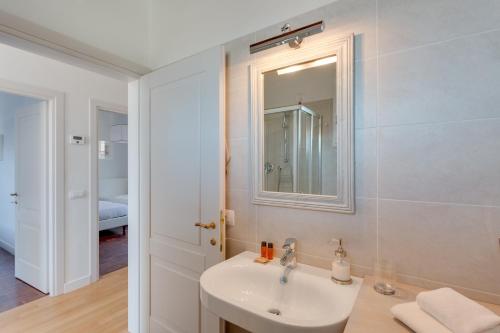 Apartments Florence - Rondinelli Terrace - image 8