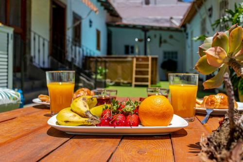 Casona Gildana: Historia, Patrimonio/E-working