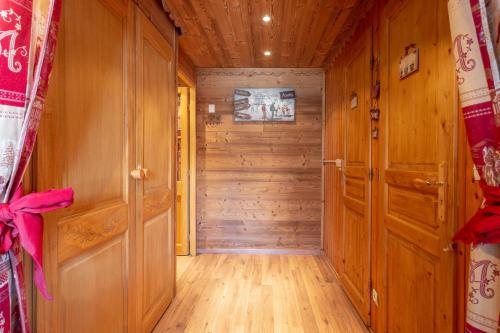 One-Bedroom Apartment image 1