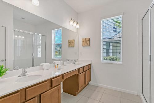 Family Resort - 6BR Mansion Near Disney - Private Pool!