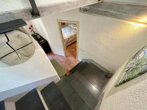 Two-Bedroom Apartment image 5