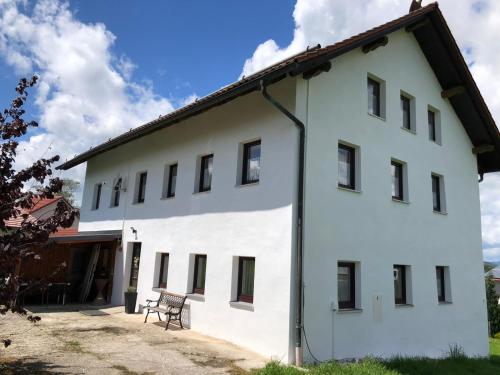 Bauernhaus Auberg - Apartment - Hutthurm