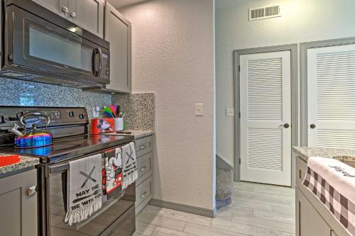 Kissimmee Retreat with Pool 10 Mi to Disney! - image 7
