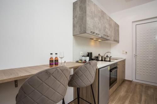 Dimitra Faliraki Center Apartments 2