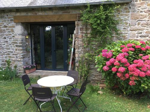 B&B suite privée private suite 53m2, Bretagne mer et campagne Brittany sea and countryside