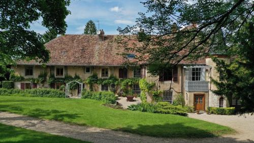 Domaine de Bellevue Gîte du Mont Poupet - Marnoz