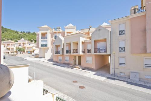 BmyGuest - Sesimbra Sea View Villa - image 8