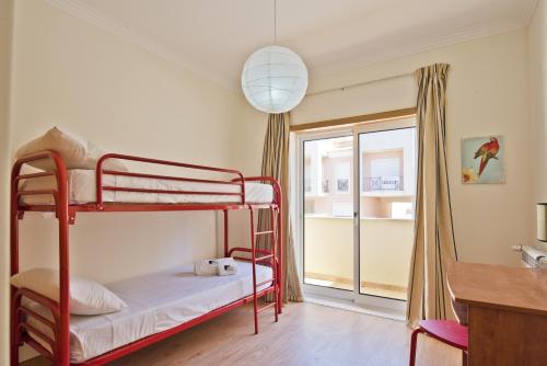 BmyGuest - Sesimbra Sea View Villa - image 12
