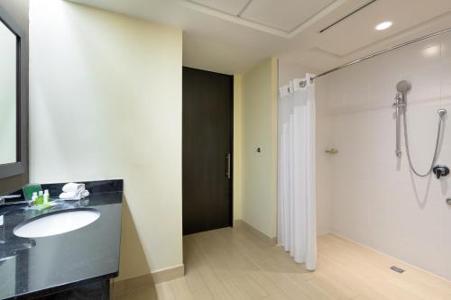 Holiday Inn Panama Distrito Financiero by IHG