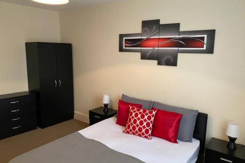 Picture of Excellent And Very Modern Apartment With Private Parking