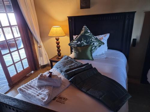 Tholo Private Game Lodge Tholo Private Game Lodge