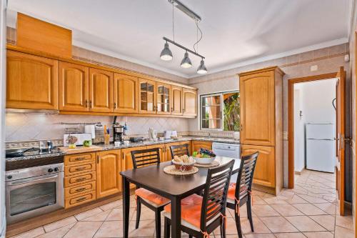 Villa Bali by Villa Plus - image 9
