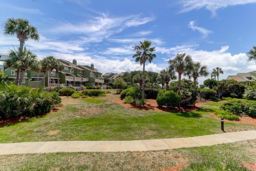 7B Mariners Walk Condo - image 4