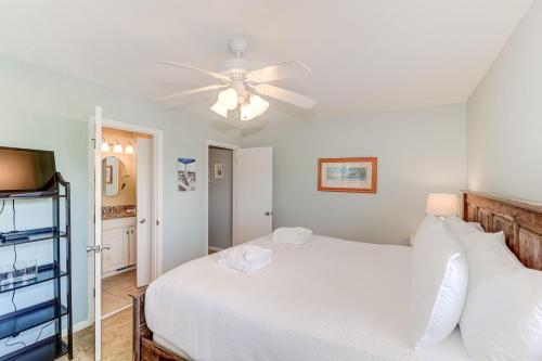 7B Mariners Walk Condo - image 7