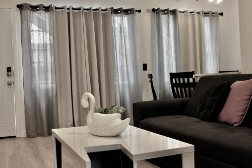 Charming Apartment in Santa Monica, USA