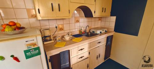 One-Bedroom Apartment image 6