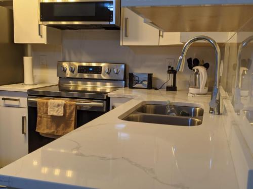 Modern & Luxurious Suites in Surrey in Surrey, Canada