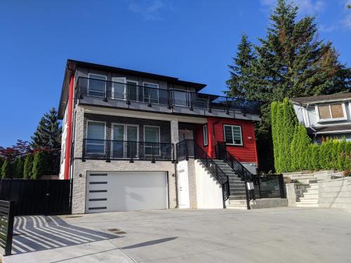 Modern & Luxurious Suites in Surrey in Surrey, Canada
