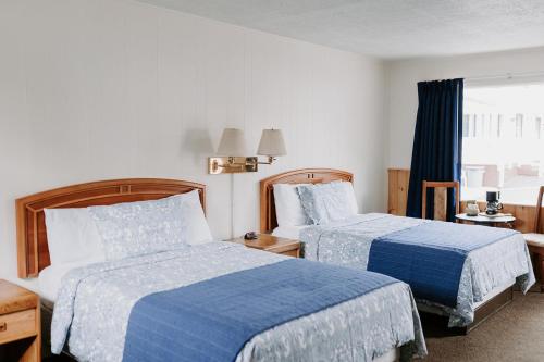Blue Moon Motel