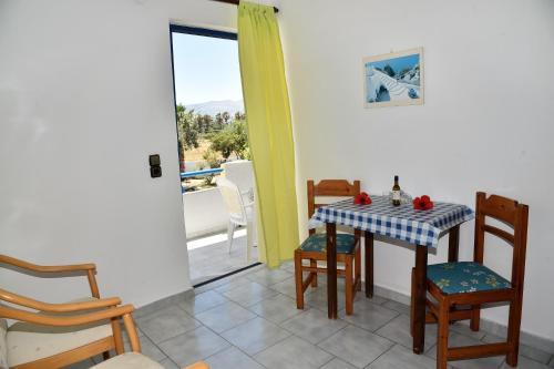 設施, 1-Bedroom Kos Olympia Apartment at Lambi Beach in 蘭姆比