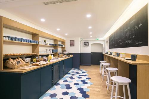 Hotel Magenta 38 by Happyculture - main image