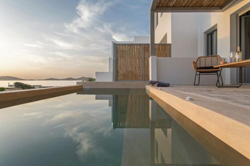 Paros Cape Suites - Paros