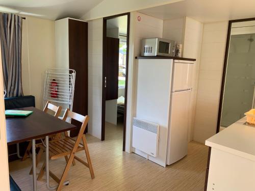 Team Holiday - Camping du Petit Pont - image 4