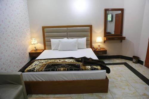 Deluxe Single Room image 3