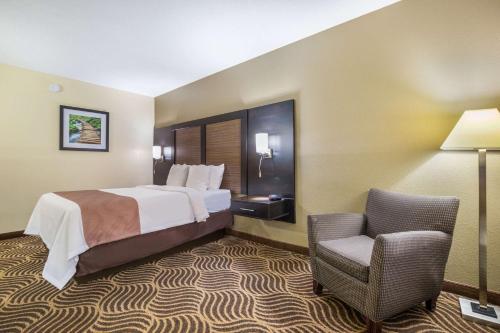 Quality Inn & Suites Florence - Cincinnati South