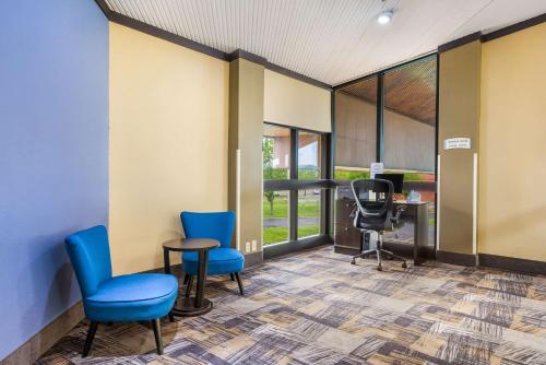 Quality Inn & Suites Florence - Cincinnati South