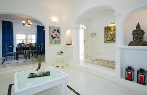 Lobi, SUEÑOS DEL MAR by Buenavilla (SUENOS DEL MAR by Buenavilla) in Costa Calero