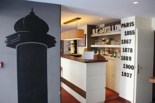 Hôtel de l'Exposition - Tour Eiffel - image 10