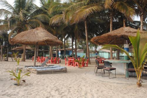 plaža, Rainbow beach resort in Sanyang