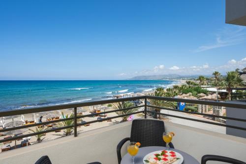 Mare Blue Suites in Krionerida
